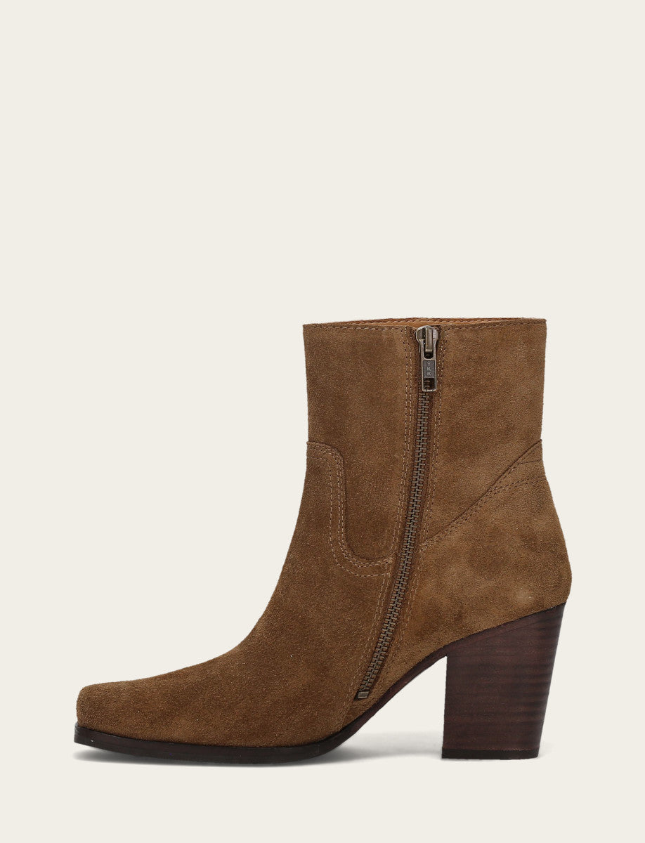 Shiloh Zip Bootie