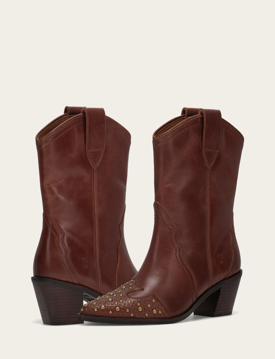 Women's Saddle Sara Wingtip Stud Western Boots