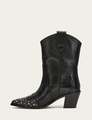 Women's Black Sara Wingtip Stud Boot