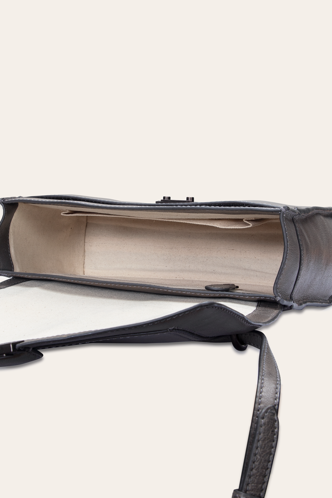 Alex Shadow Flap Shoulder