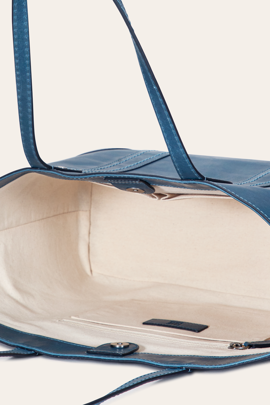 Melissa Steel Shopper